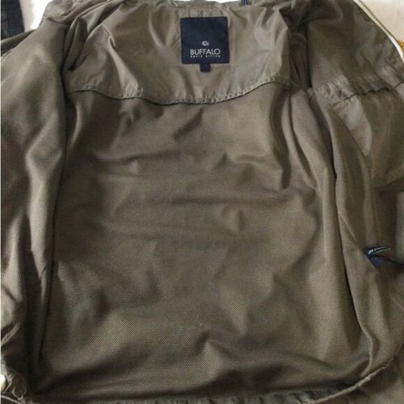 Buffalo David Bitton Windbreaker Jacket Men’s Size Large Color Tan Long Sleeve - Picture 10 of 12